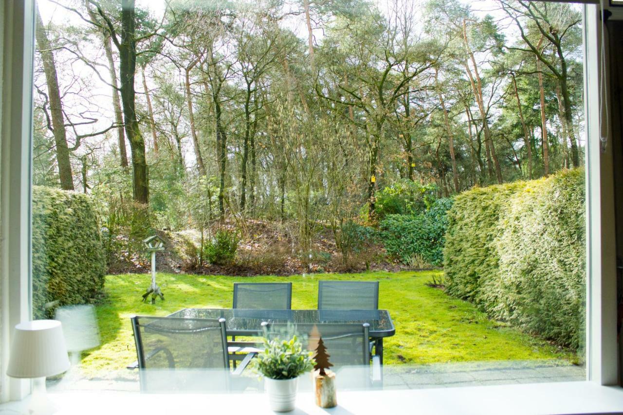 Knusse 5 Persoons Bungalow Hartje Veluwe Otterlo Zewnętrze zdjęcie