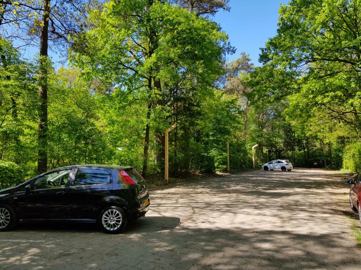 Knusse 5 Persoons Bungalow Hartje Veluwe Otterlo Zewnętrze zdjęcie